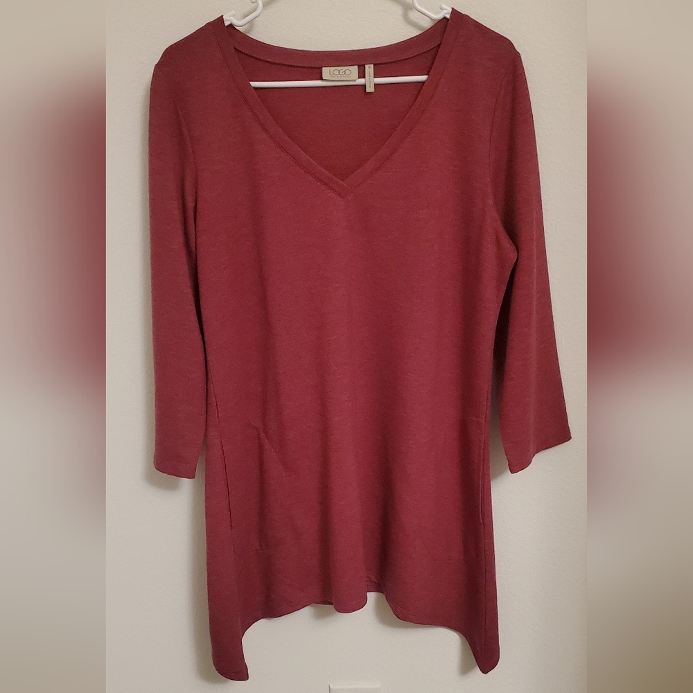 LOGO By Lori Goldstein Women's Tunic 3/4 Sleeve With Pockets  V-Neck Top - Red